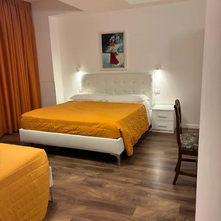 Aparthotel Victoria Royal Garden 3*