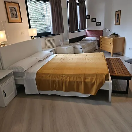 Victoria Royal Garden 3*
